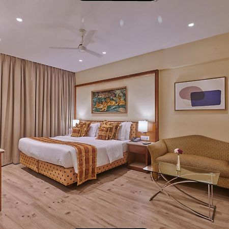 Regent Hotel Andheri Mumbai Eksteriør bilde